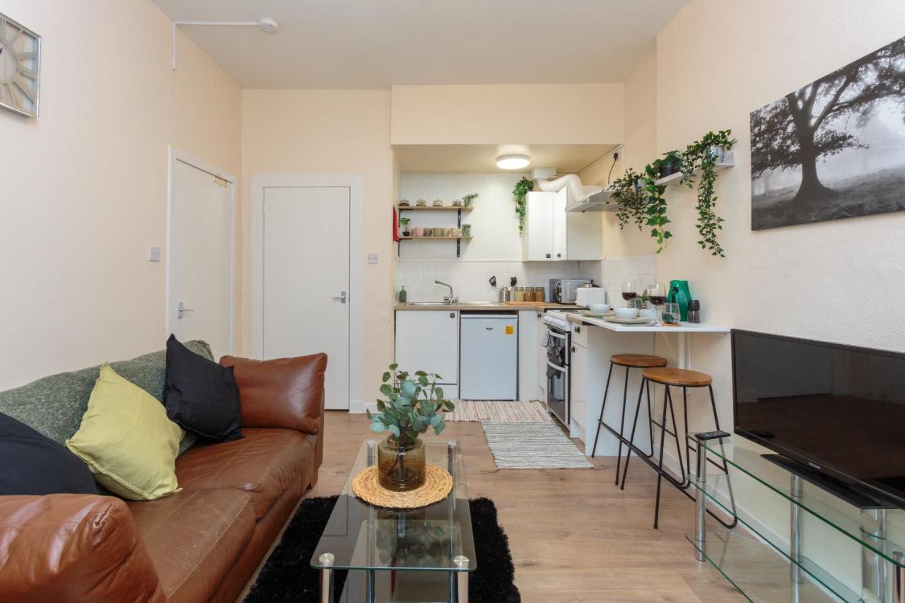 Cozy 1B Groundfloor - 8 Minute From City Centre 爱丁堡 外观 照片